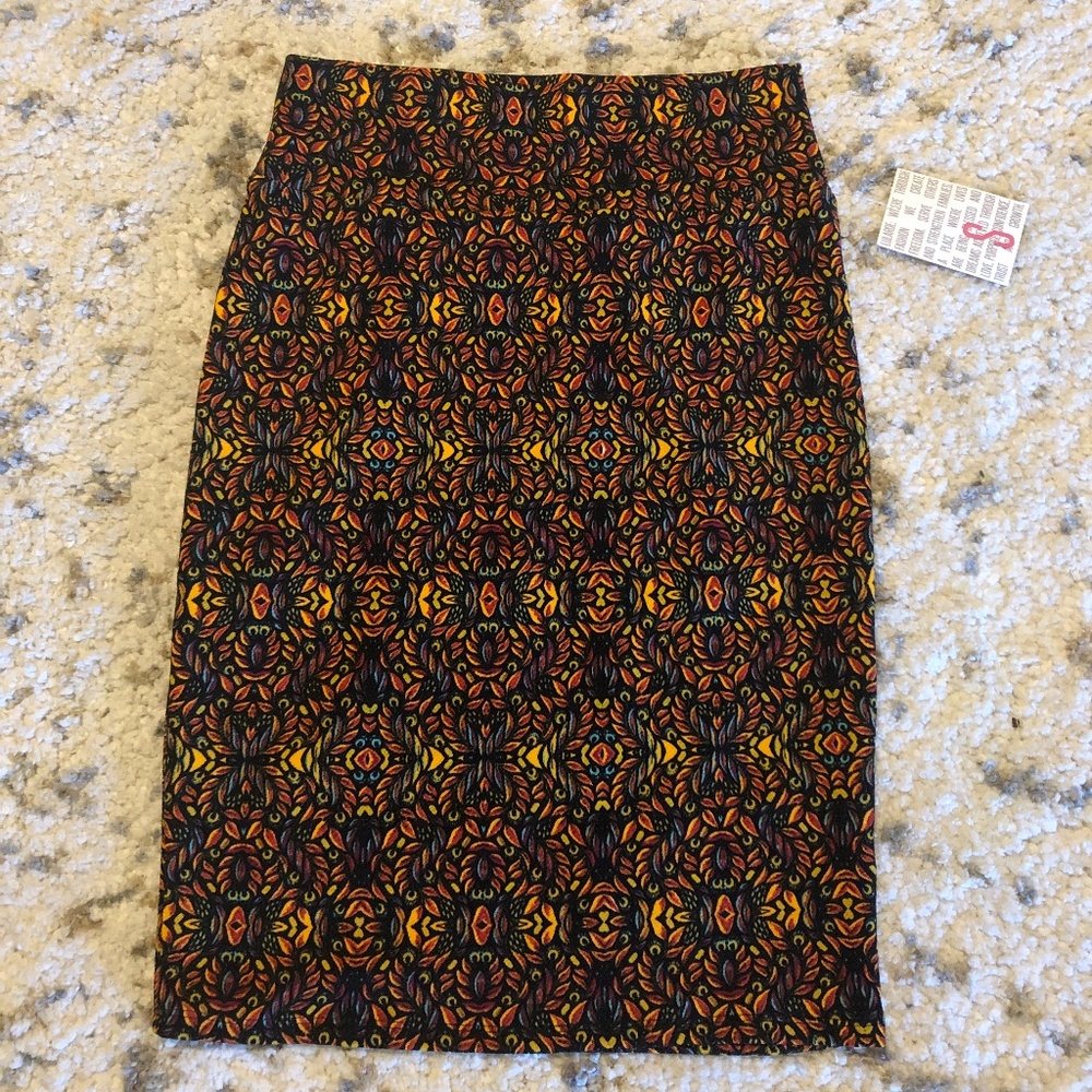 Lularoe Small Cassie pencil skirt - Picture 1 of 4